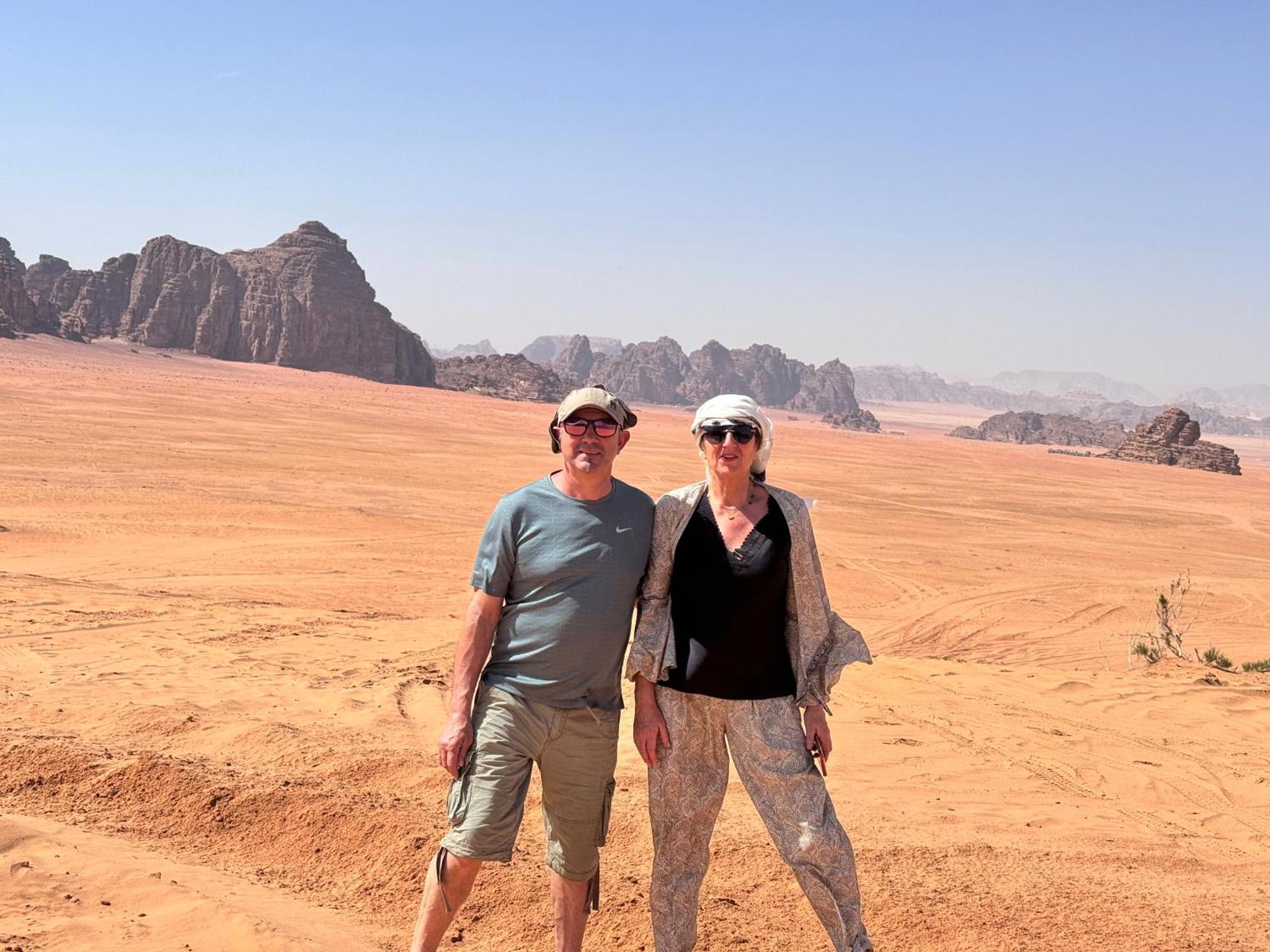 Wadi Rum Sky Camp Esterno foto