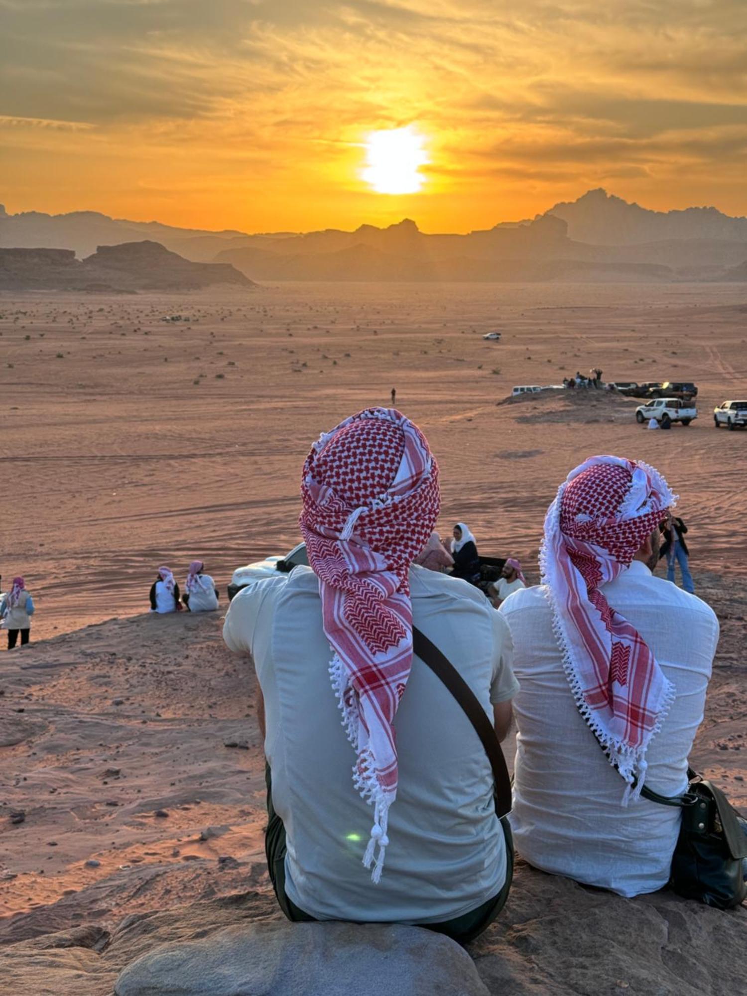 Wadi Rum Sky Camp Esterno foto